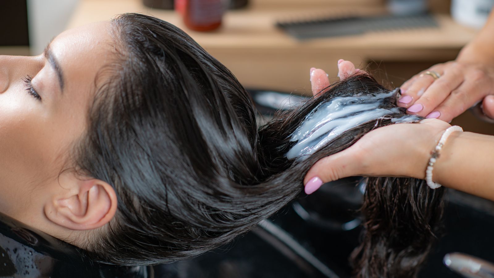 Step-By-Step Deep Conditioning and Rinse Process