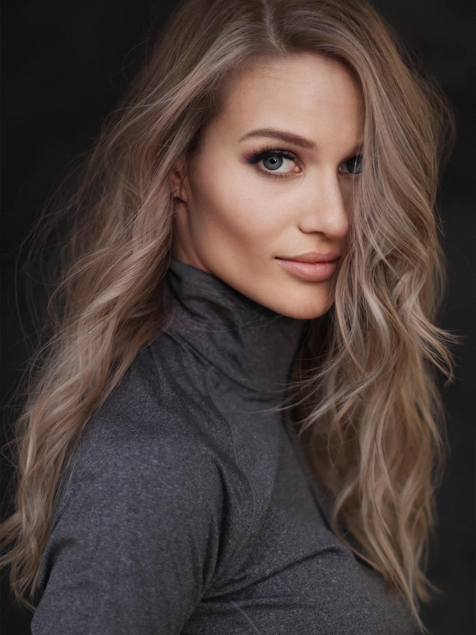 Professional Hair Highlights at Trademark Salon in Houston