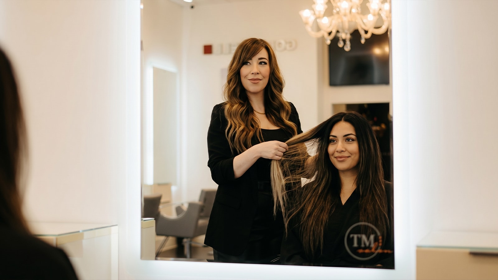 Why Houston Clients Near Cypress Keep Coming Back to Trademark Salon